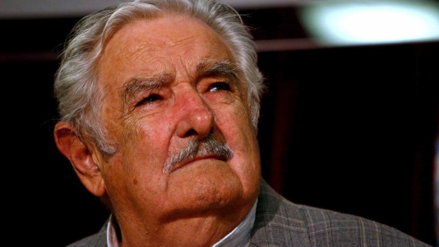 Pepe Mujica, ex-presidente do Uruguai, anuncia que tem tumor no esôfago