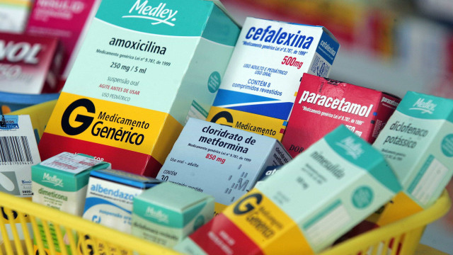 Empresas exportadoras e de medicamentos resistiram à crise em 2015