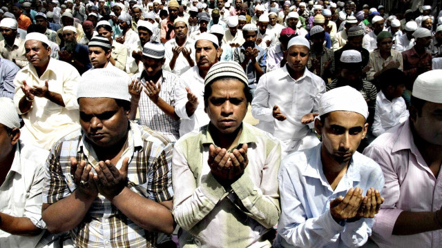 Muçulmanos não são 'completamente humanos', diz político sueco