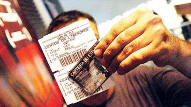 Entidades estudantis comemoram veto a lei que acabaria com meia-entrada