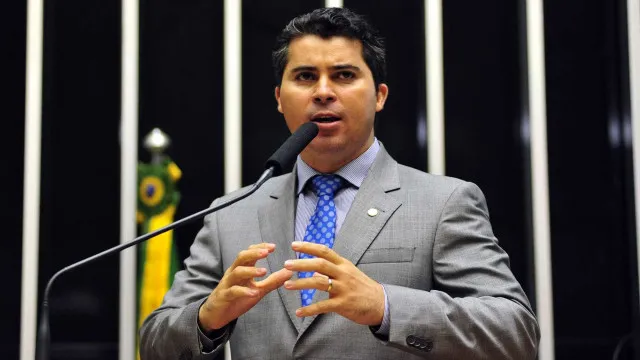 
                    Marcos Rogério é eleito governador de Rondônia no primeiro turno
                