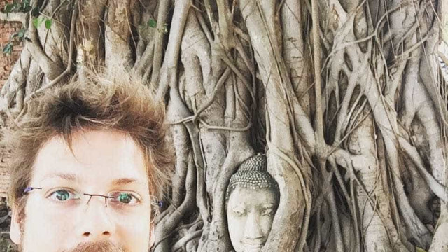 "Fora Bolsonaro"! A mensagem de Fábio Porchat na missa de Paulo Gustavo
