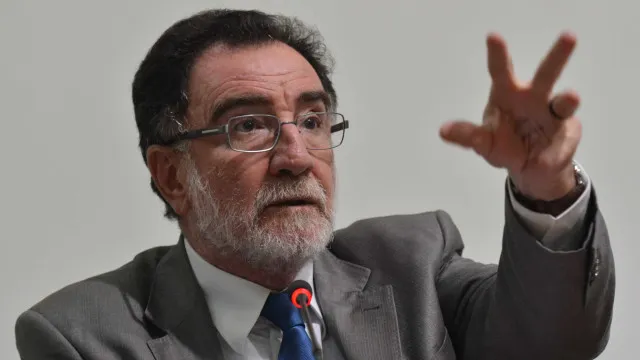 
                    Patrus Ananias vira alternativa do PT para o Governo de Minas após recusa de ex-prefeita
                