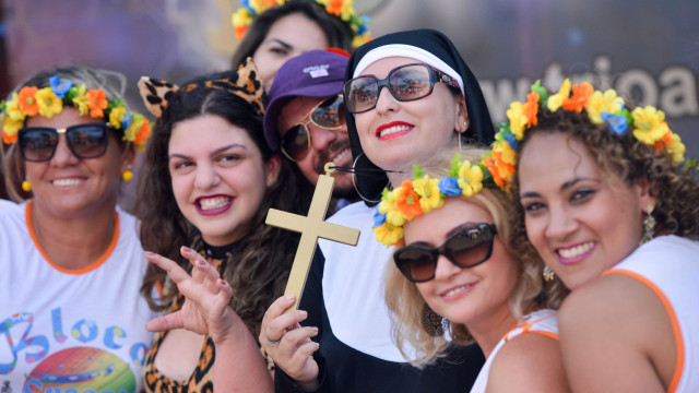 11 dicas de sobrevivência para foliões no Carnaval