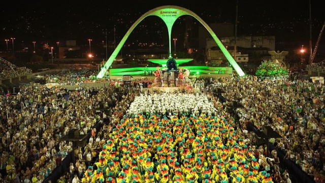 Prefeitura do Rio espera receber quase 500 mil pessoas no Sambódromo