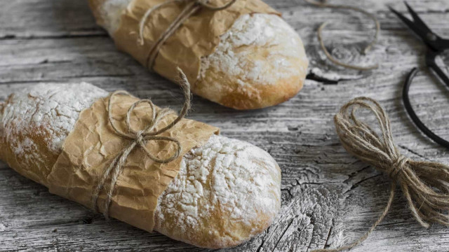 Três sinais dados pelo corpo de que deve evitar o pão branco