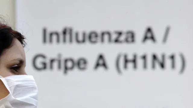 
                    Casos de gripe grave já somam 24 mil no ano e avançam no país, aponta Fiocruz
                