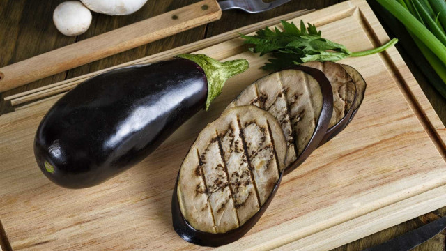 Três truques para retirar o sabor amargo da beringela