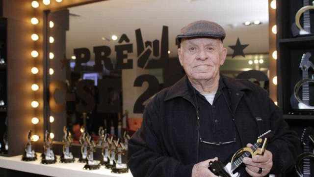 Narrador Silvio Luiz morre aos 89 anos em São Paulo