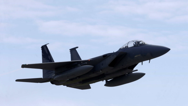 EUA aprova venda de caças
 F-15 ao Qatar no valor de US$ 21,1 bi