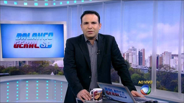 Reinaldo Gottino diz que levou 'susto grande' ao passar mal