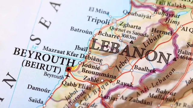 
                    Israel ordena retirada de civis e causa pânico em Beirute
                