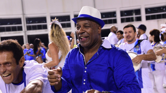Aílton Graça celebra especial da Globo e diz que 2022 terá o maior Carnaval da história