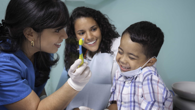 Pesquisa: 20 milhões de brasileiros
nunca tiveram acesso ao dentista 