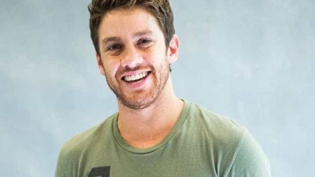 'Estava me isolando', explica ator sobre a decisão de assumir bi