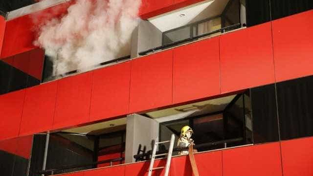 Hotel em Brasília é esvaziado após incêndio no terceiro andar