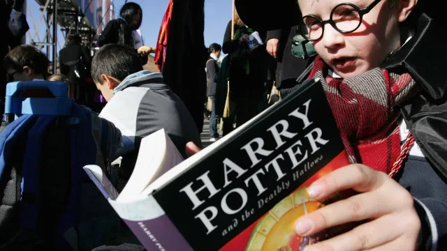 
                    HBO anuncia novos atores para série de 'Harry Potter'
                