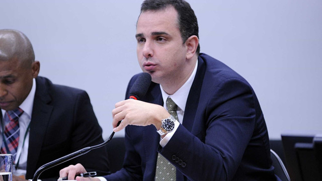 Pacheco: Votação da PEC do auxílio será quarta, quero acreditar nos 2 turnos