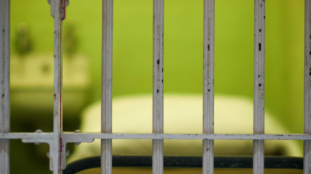 Brasileira presa na Indonésia depõe em maio sob risco de pena de morte