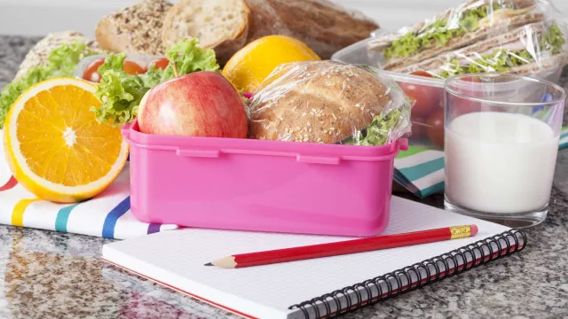 
                    6 ideias de lanches saudáveis para as crianças na volta às aulas
                