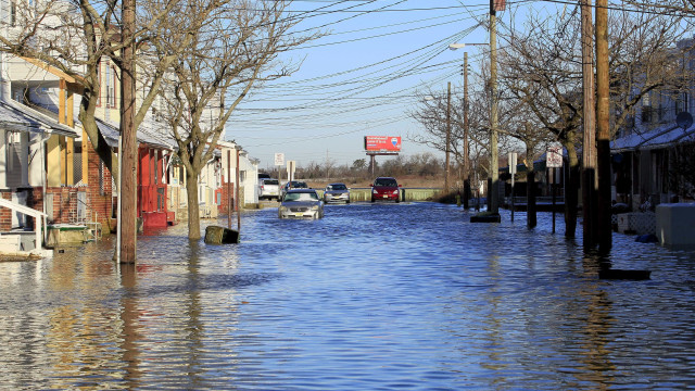 Chuvas afetam 23 cidades em SC e devem continuar no fim de semana
