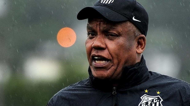 Serginho Chulapa, ídolo do Santos, sofre infarto e 'passa muito bem' após cateterismo