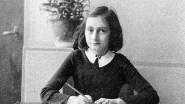 Investigação teria revelado nome de delator do esconderijo de Anne Frank aos nazistas