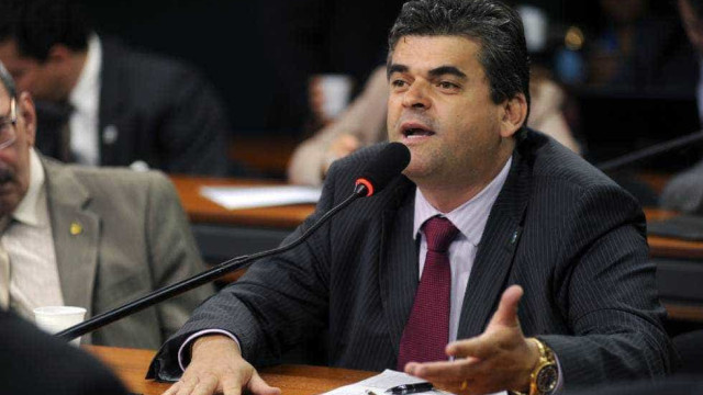 Não vamos fazer 'apartheid', diz prefeito de Duque de Caxias sobre vacinação
