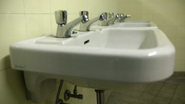 Homem é preso suspeito de gravar alunas em banheiro de faculdade em SP