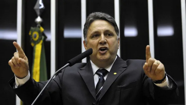 BRASÍLIA, DF (FOLHAPRESS) - O ministro Cristian
