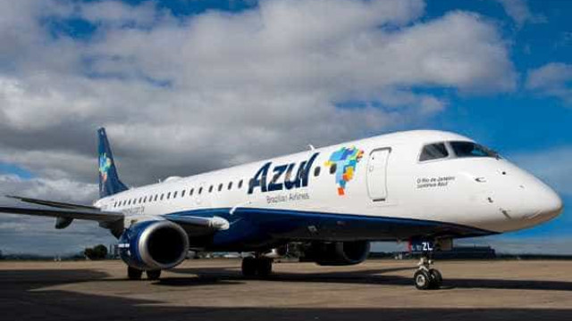 Azul e Emirates anunciam acordo de compartilhamento de voos