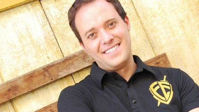 Juiz manda remover conteúdos homofóbicos do pastor André Valadão