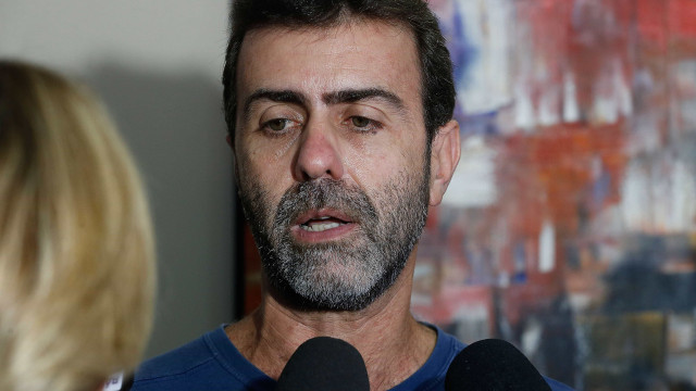 Deputado Marcelo Freixo apresenta ação na Justiça para afastamento de Salles