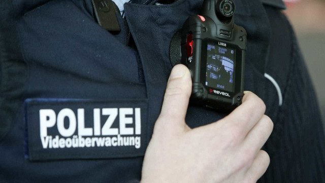 Polícia de Hamburgo foi avisada sobre atirador, mas não confiscou arma, diz jornal