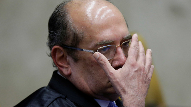 Gilmar cita 'urgências da covid' como justificativa para trabalho no recesso