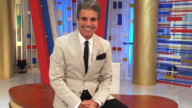 João Kléber reúne 14 mulheres no Guarujá em novo reality: 'Treta logo no início'