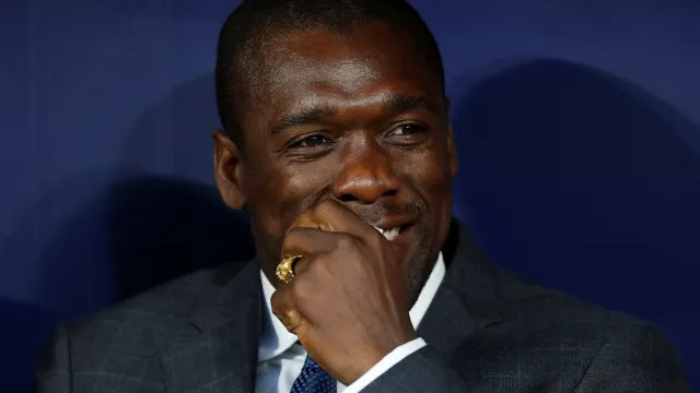
                    Nome de Seedorf tem resistência interna e fragiliza presidente do Corinthians
                