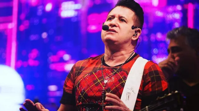 O cantor Marrone passou por um novo procediment