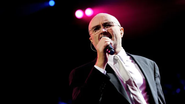 
                    'Meus casamentos terem acabado', diz Phil Collins sobre maior arrependimento de sua vida
                