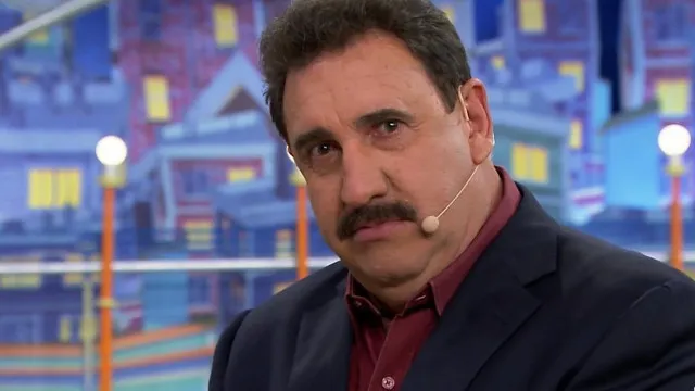 
                    Ratinho responderá no TRE-SP por violência política contra deputada
                