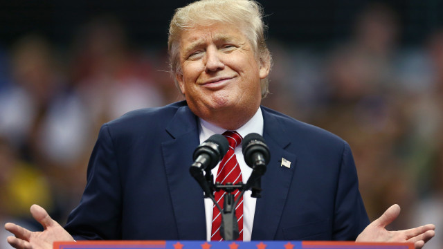 Trump continua a dizer que não perdeu, e arrecada dinheiro com isso