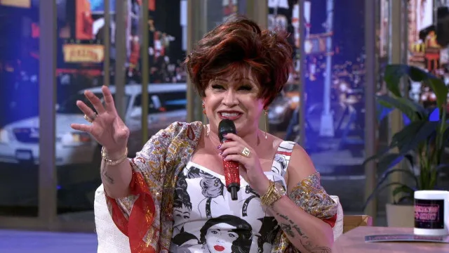 
                    Nany People transforma perdas em risadas e desabafa sobre a carreira
                
