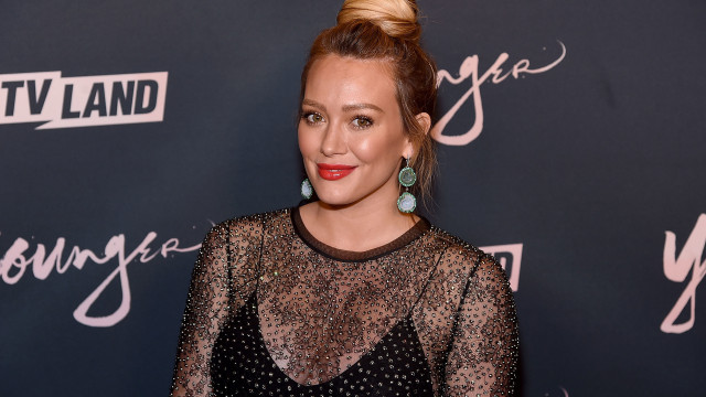 Ariz e cantora Hilary Duff vai estrelar 'How I Met Your Father'