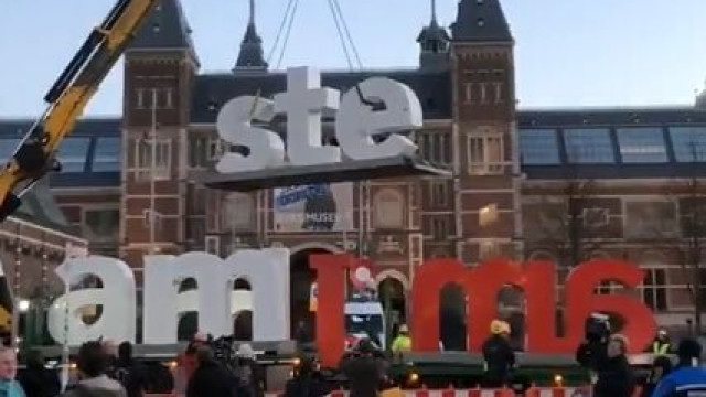 Amsterdã se despede de um dos seus mais icônicos símbolos