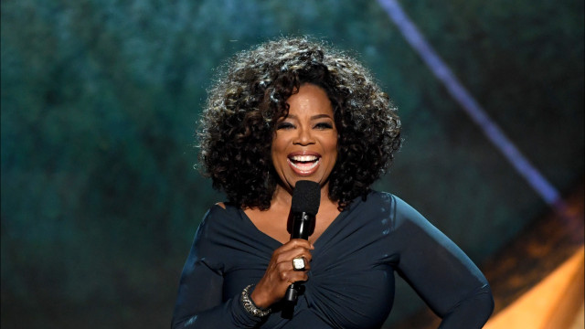 Oprah Winfrey diz que sente vergonha por ter contribuído com a ideia de um padrão corporal