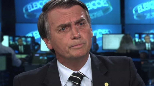 Globo rebate Bolsonaro sobre polêmica da ditadura: 'Ta brincando?'