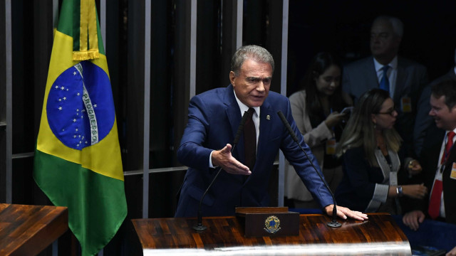 Não há conversa de partidos, há convite do União Brasil a Moro, diz Álvaro Dias