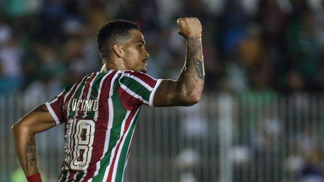 Fluminense vence o Boavista com direito a gol de letra e cobertura
