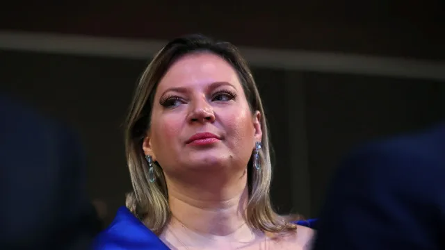 
                    De Bolsonaro a Lula: o que fez Joice Hasselmann mudar de posição?
                