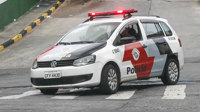 
                    Operação da PM de SP em Paraisópolis termina com suspeito baleado
                